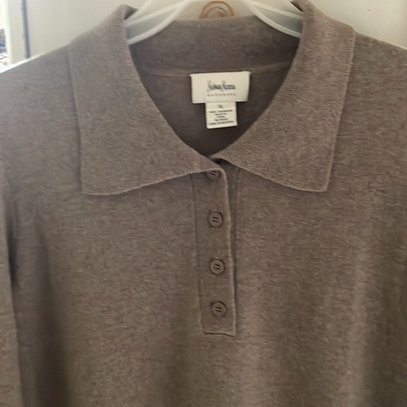 Cashmere sweater NWOT - Picture 2 of 7